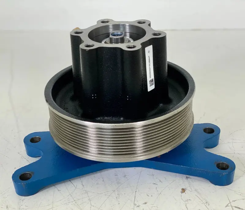 010028736 Genuine Borg Warner Engine Cooling Fan Hub 1