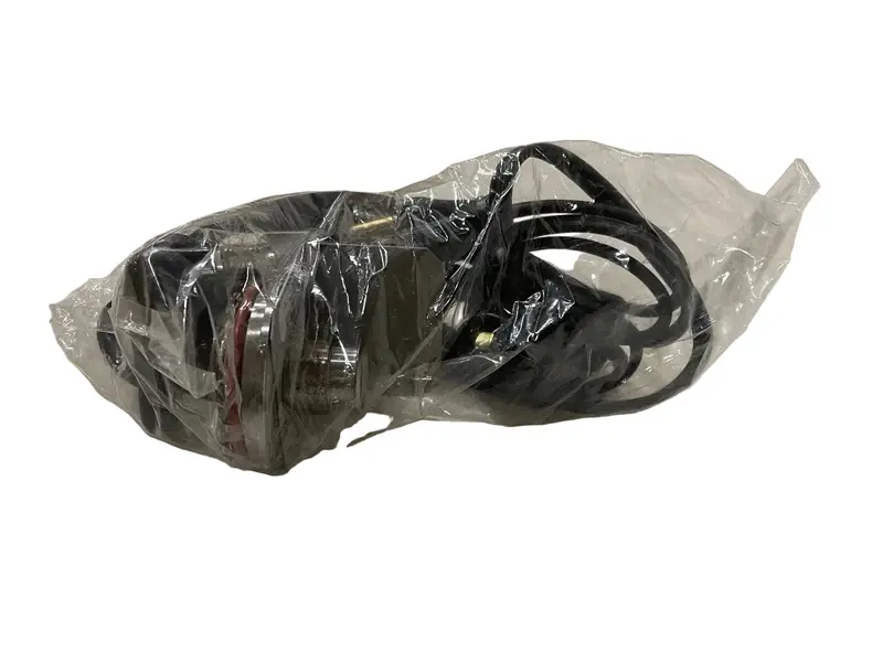 0333-0560-01 Genuine Cummins Heater-Eng 2