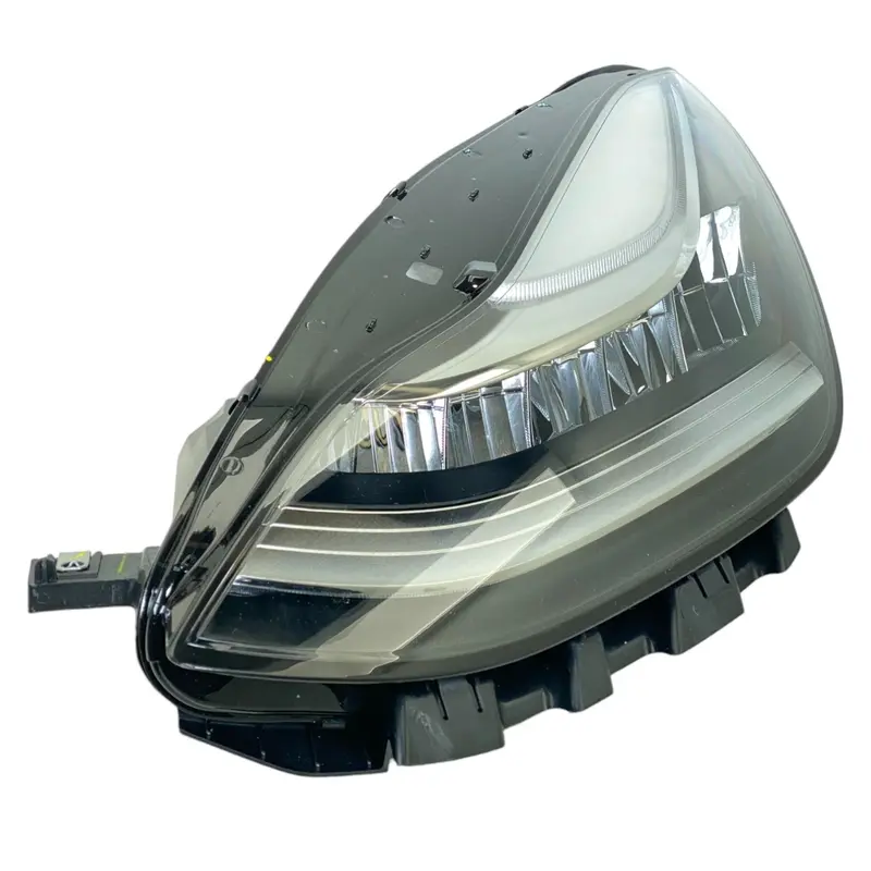 107737198L Genuine Tesla Driver Side Headlight Assembly For 2017-2020 Model 3 2