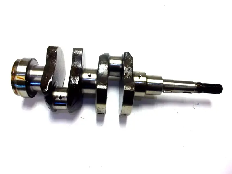15956-23020 Genuine Kubota Crankshaft Comp 1