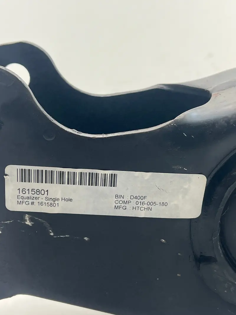 1615801 Hutchens Rocker Assembly 2