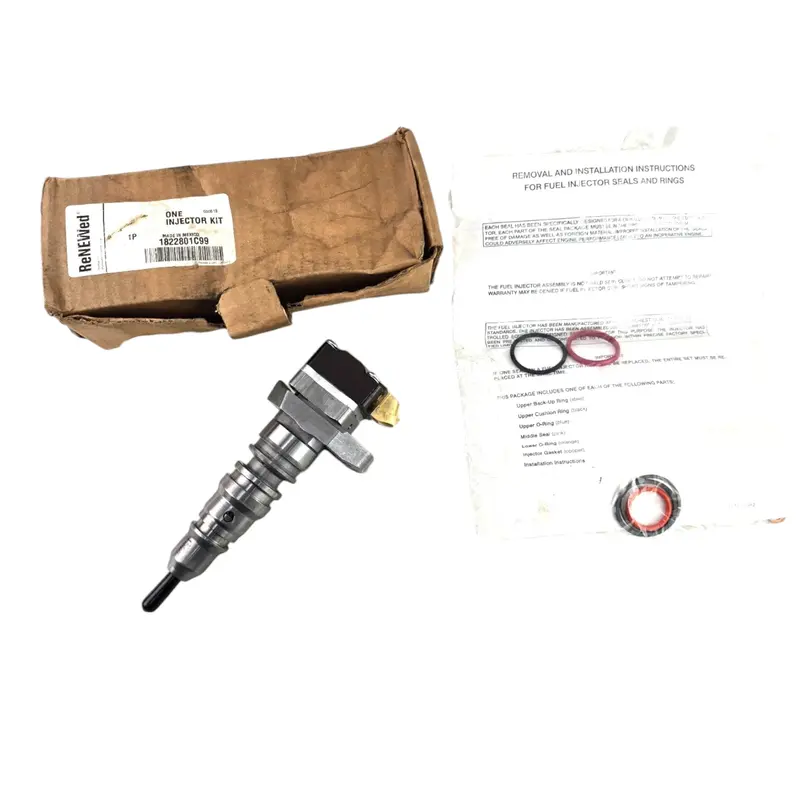 1822801C93 Genuine International Fuel Injector 2