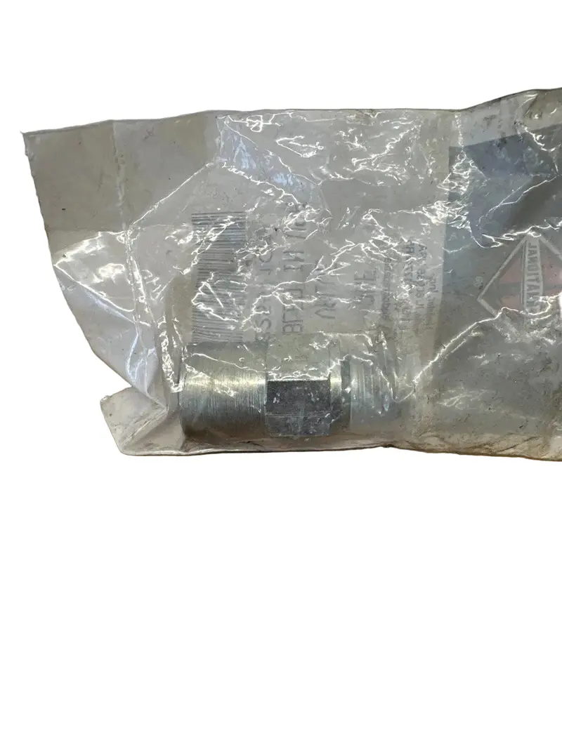 1825511C1 Genuine International Regulator Valve 1