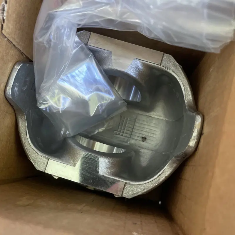 1830953C92 Genuine International Piston Pin Ring Kit S 1