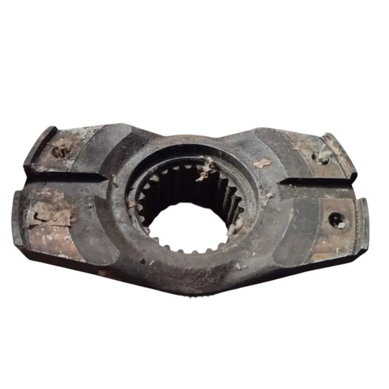 1T0364 Cat Flange 1