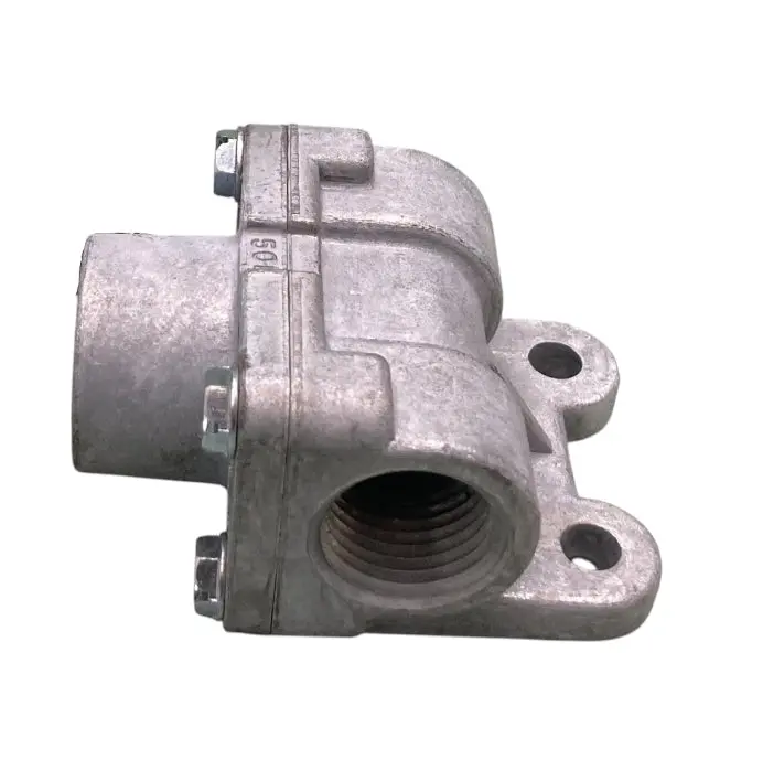 2036081C1 Genuine International Flow Splitter Outlet 1