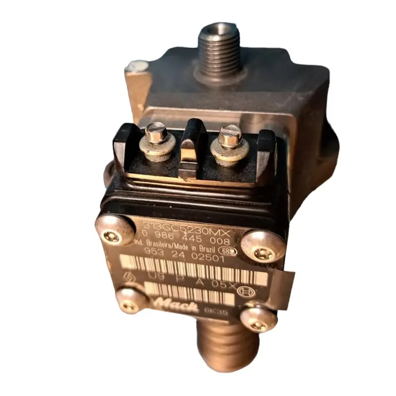 20706515 Genuine Mack Fuel Injector Pump 2