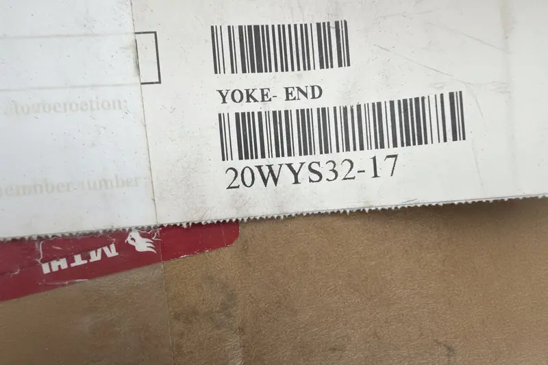 20Wys32-17 Genuine Meritor End Yoke 2