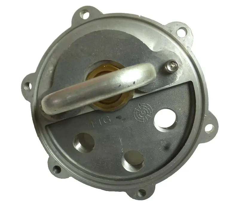 2588023C1 Genuine International Fuel Filter Housing Plate Heated Bottom 1