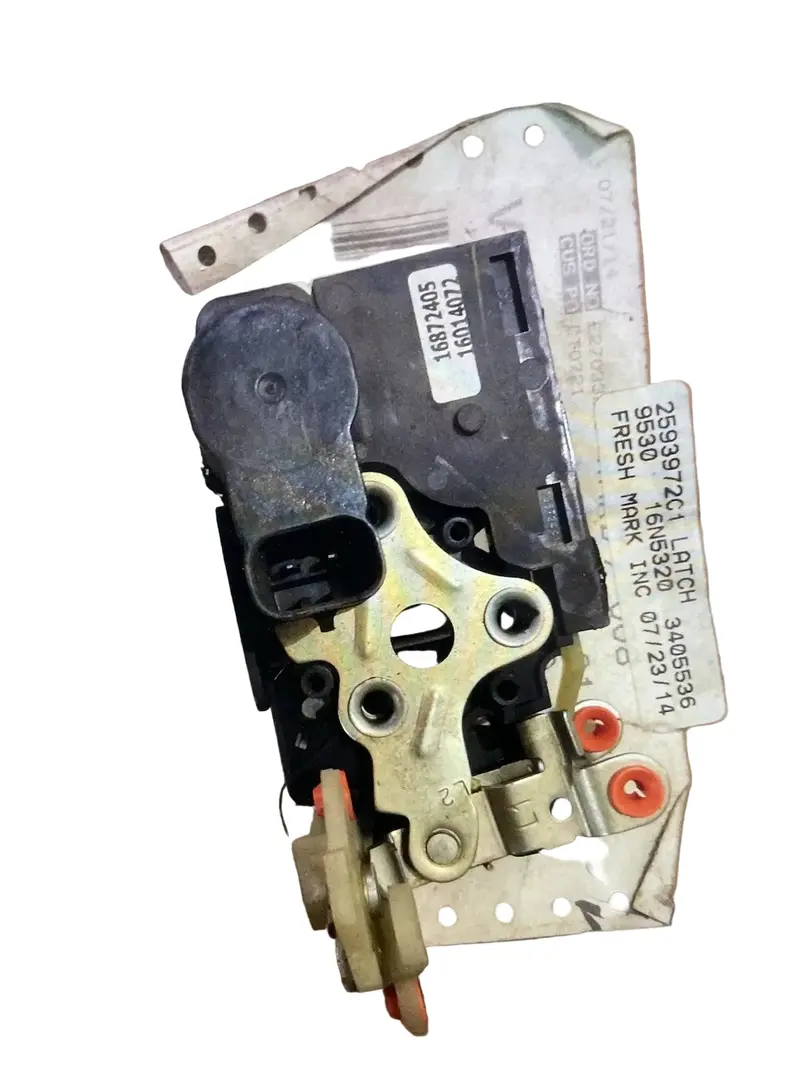 2593972C1 Genuine International Power Door Latch 1