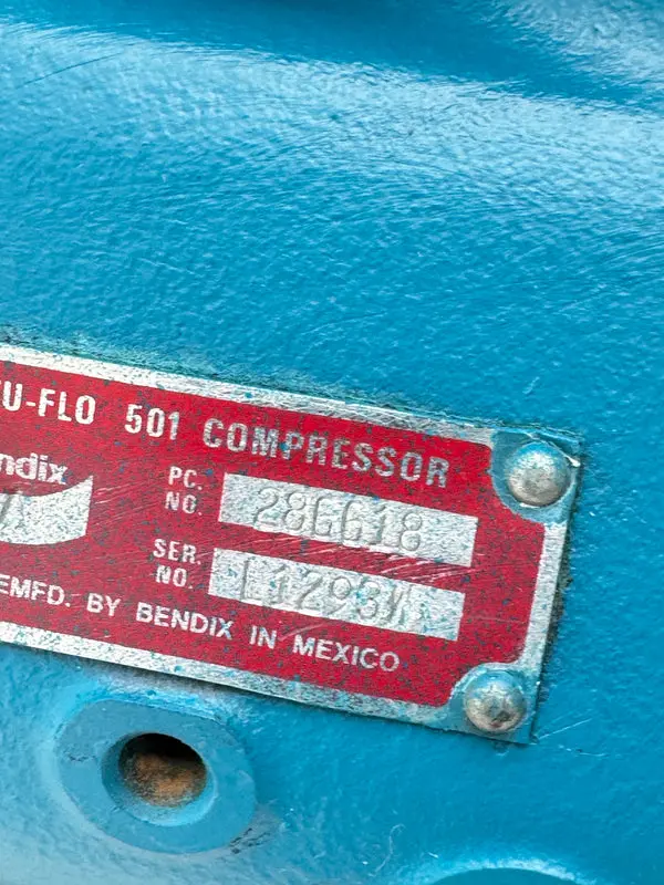 286618 Genuine Bendix Air Brake Compressor 2