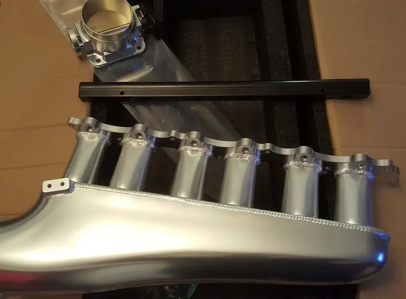 2Jz-Ge Intake Manifold /Fuel Rail / Throttle Body 6