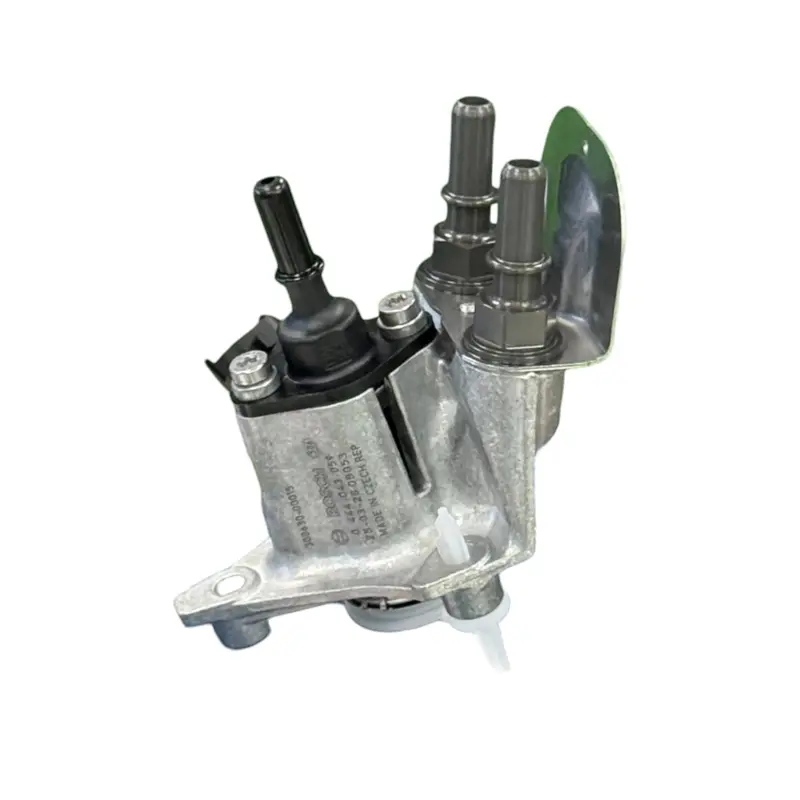 30063000015 Genuine Bosch Diesel Exhaust Fluid Injector 2