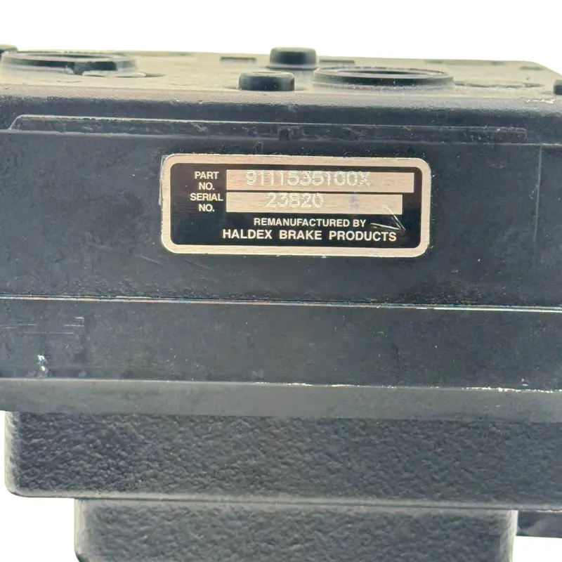3104215 Genuine Haldex Air Compressor 2
