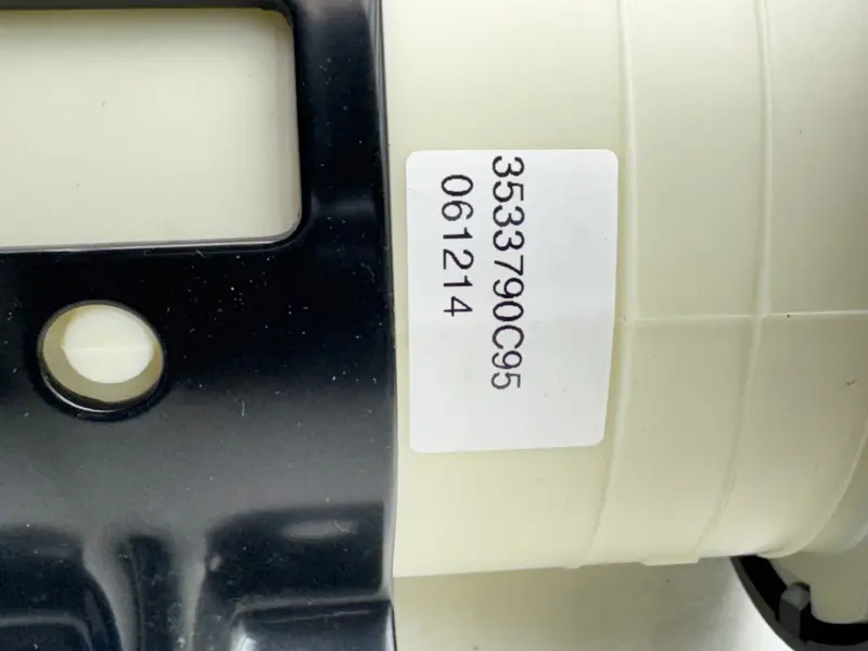 3533790C95 Genuine International Power Steering Reservoir 1.5L 2