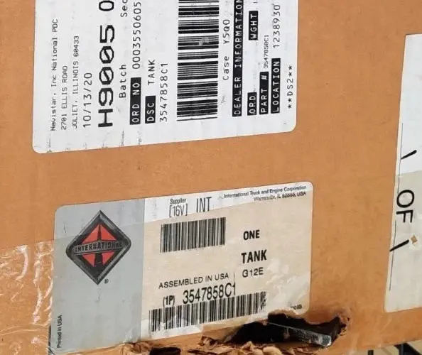 3547858C1 Genuine International Radiator Surge Tank 1