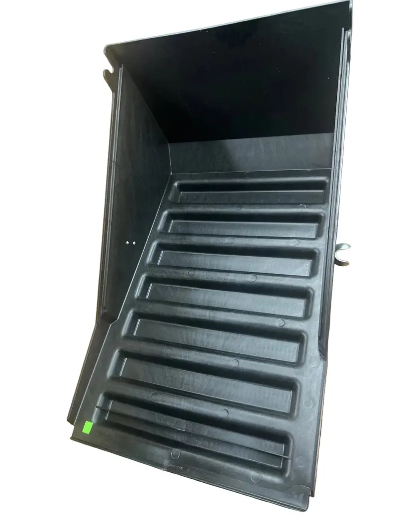 3578370C92 Genuine International Cover Asm Battery Box 1