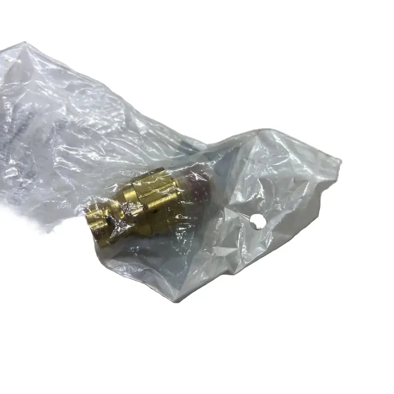 3688493C2 Genuine International Coupling Heat Exchanger Quick 2