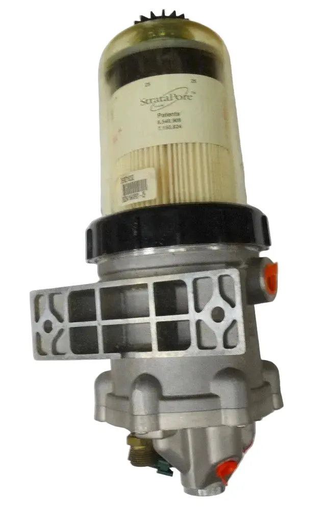 3698218C92 Genuine International Fuel Filter Davco 382 25Mic 2