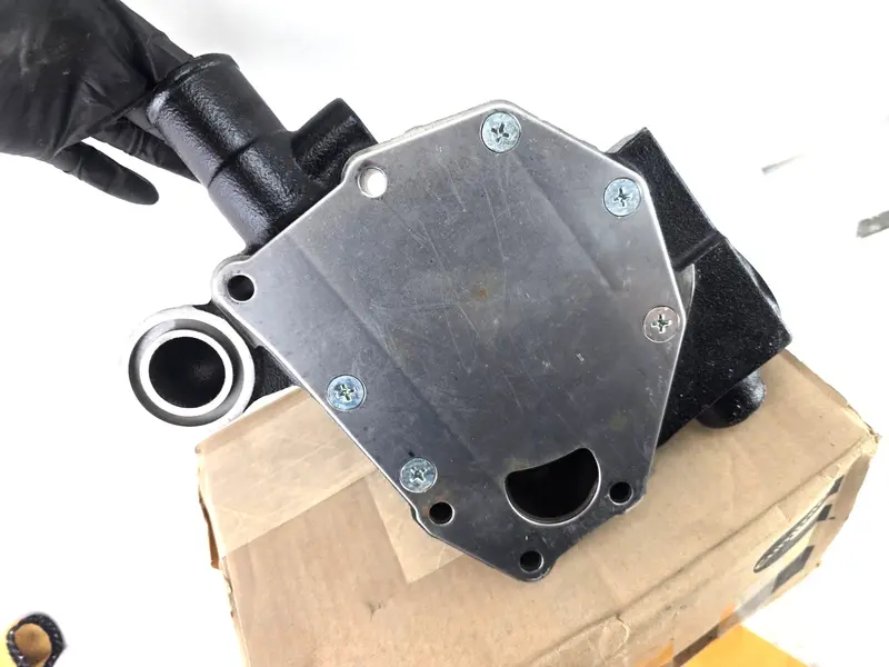 3800885 Genuine Cummins Water Pump Kit 2