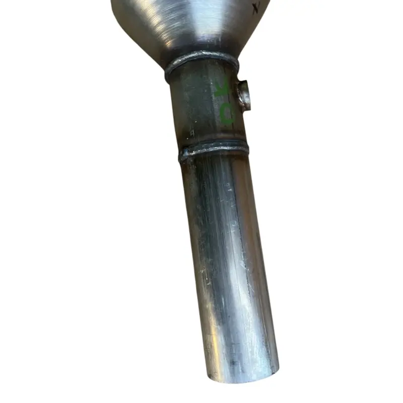 4061692C2 Genuine International Converter Exhaust Catalytic 2
