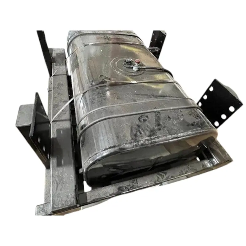 4108372C93 International Fuel Tank 2