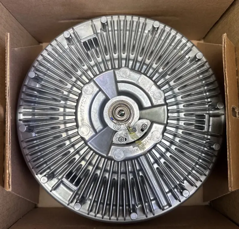 4111771C1 Genuine International Engine Cooling Fan Clutch 1