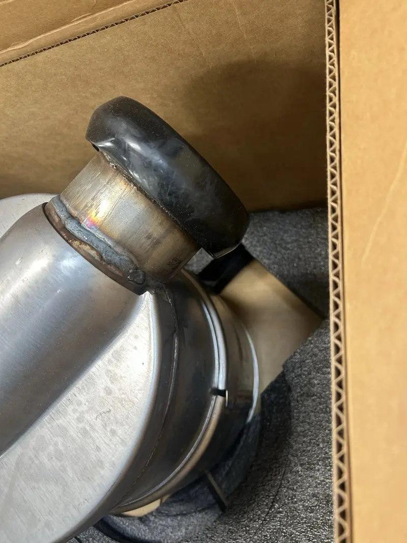 4353353Rx Genuine Cummins Inlet Module 2