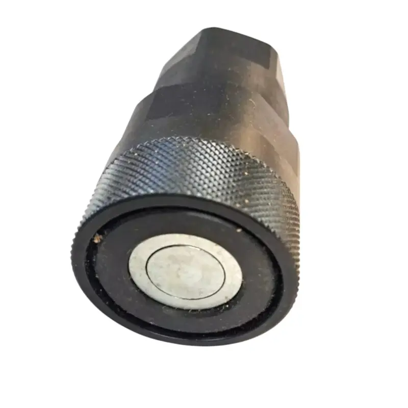 4391590 Cat Thread Quick Disconnect Female Coupler 2