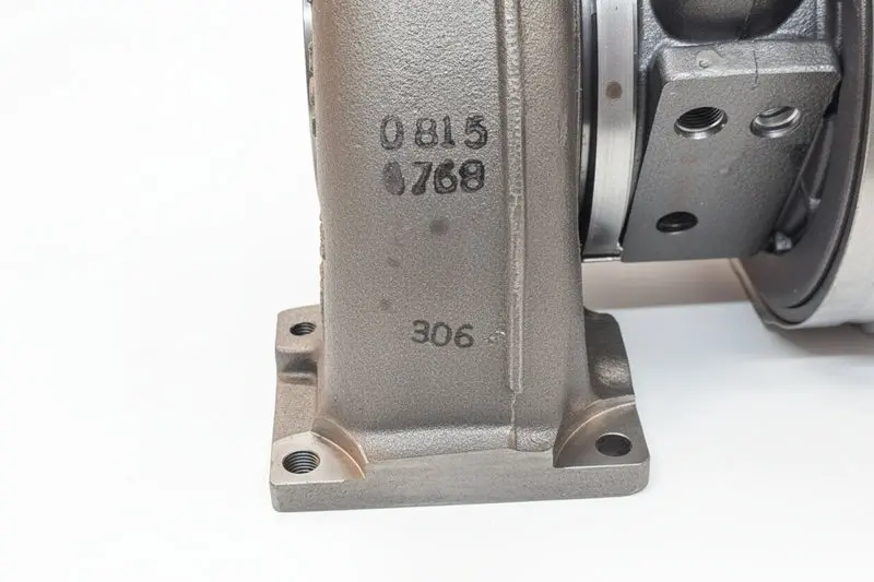 5553935 Genuine Holset Turbocharger With Actuator 2