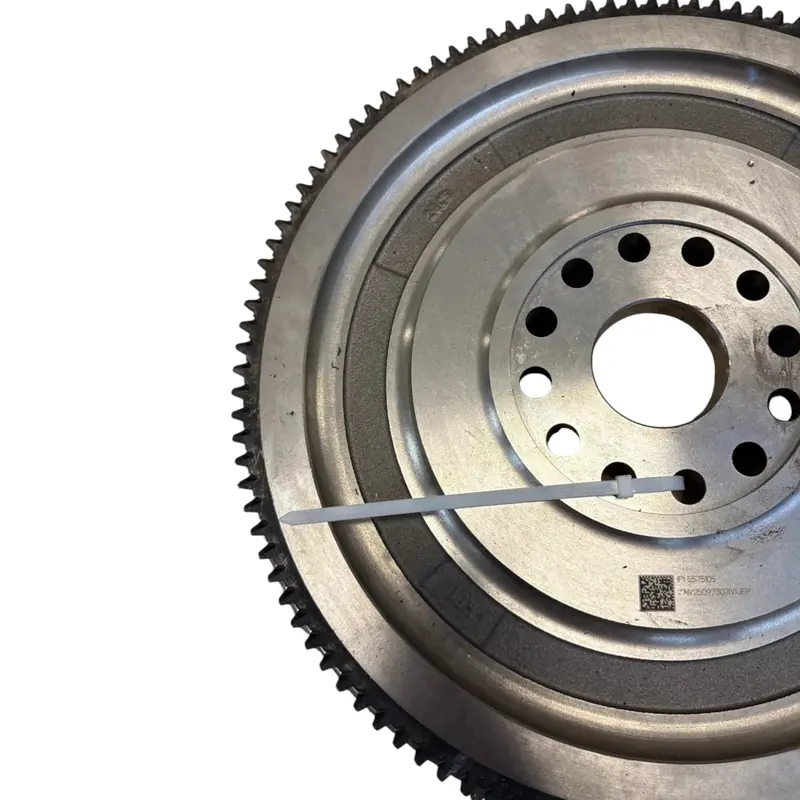 5575105 Genuine Cummins Clutch Flywheel 2