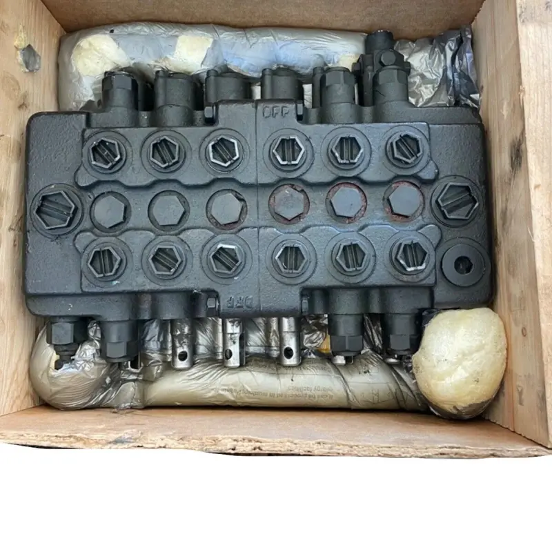 6 685 439 Genuine Bobcat Control Valve 2