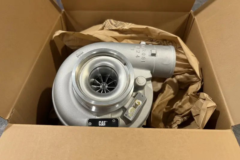 607-3539 Genuine Cat Engine Turbocharger 1