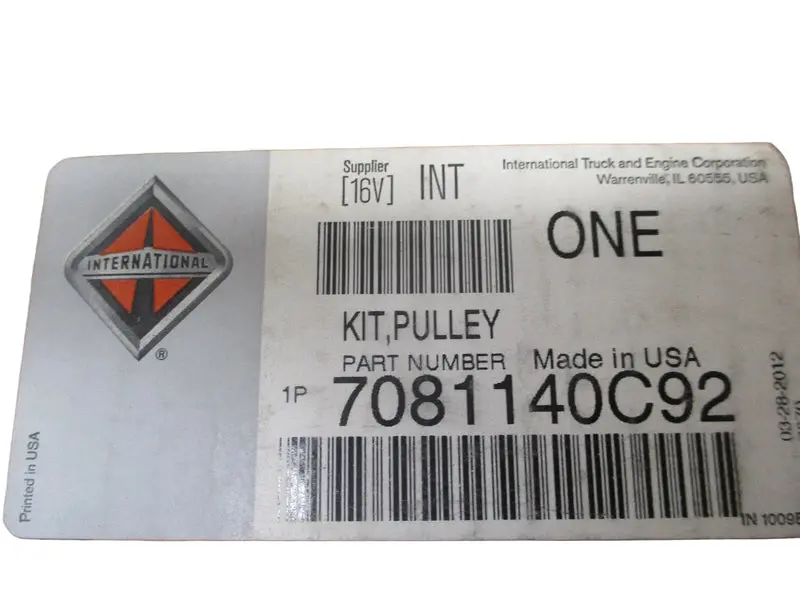 7081140C92 Genuine International Fan Drive Puley 2