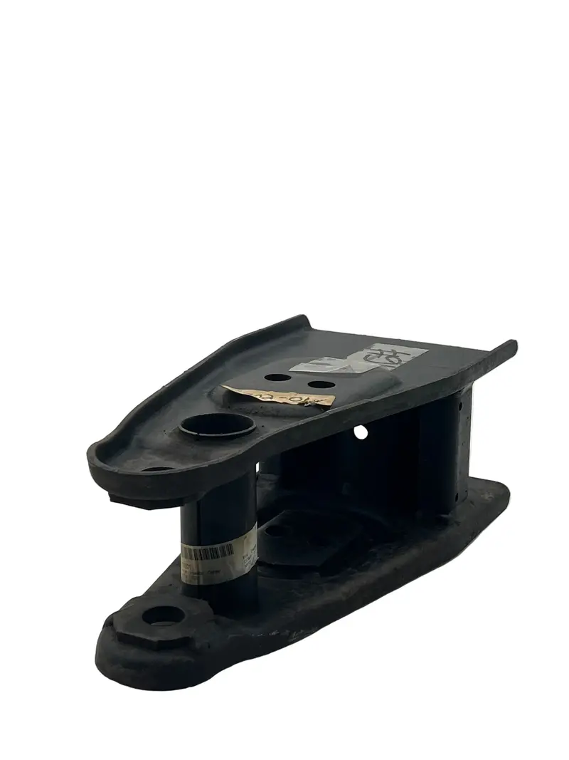770201 Hutchens Center Hanger Straddlemount 1