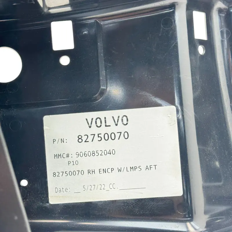 82750070 Genuine Volvo Right Extension Bumper 2