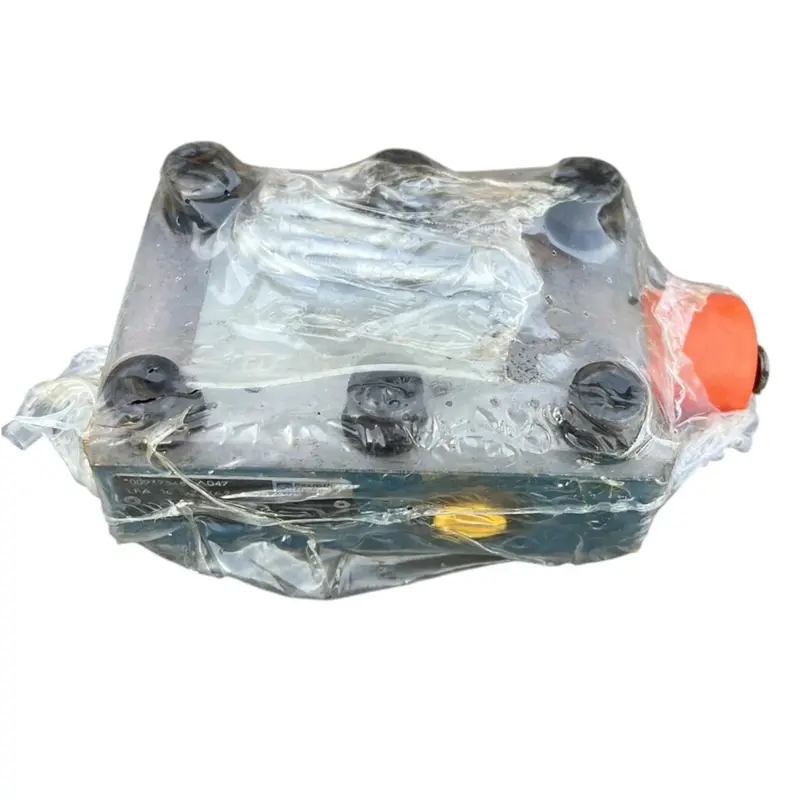 85819088 Genuine Cnh Manifold Block 1