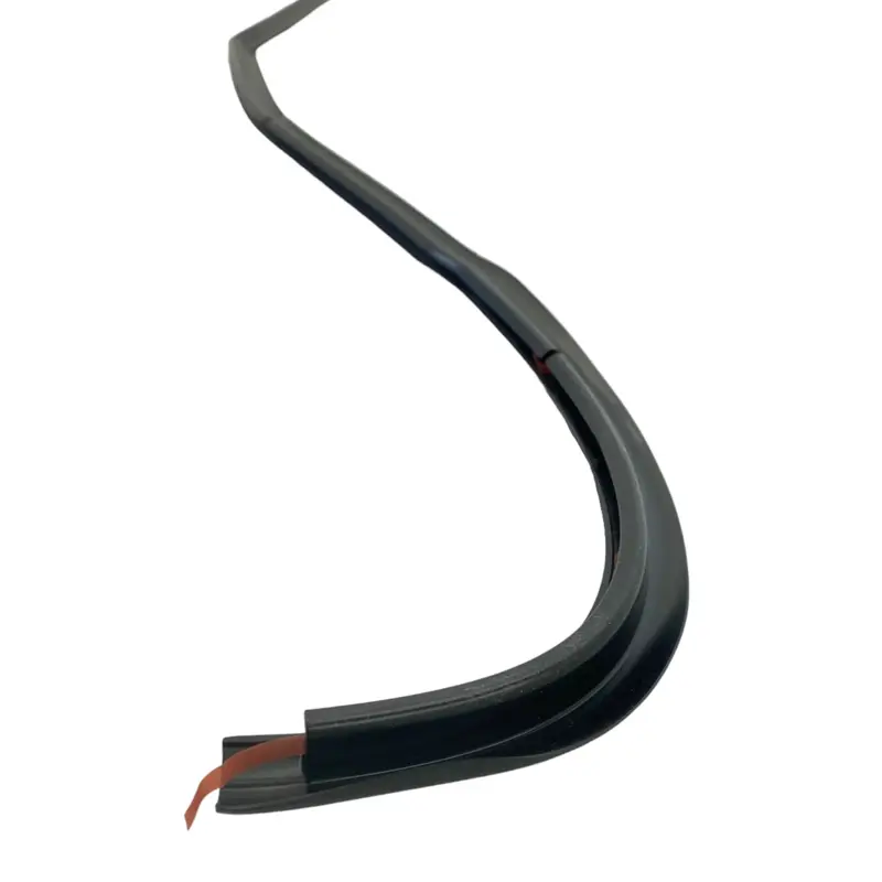 98083542 Genuine Isuzu Lower Windshield Molding Suitable 2