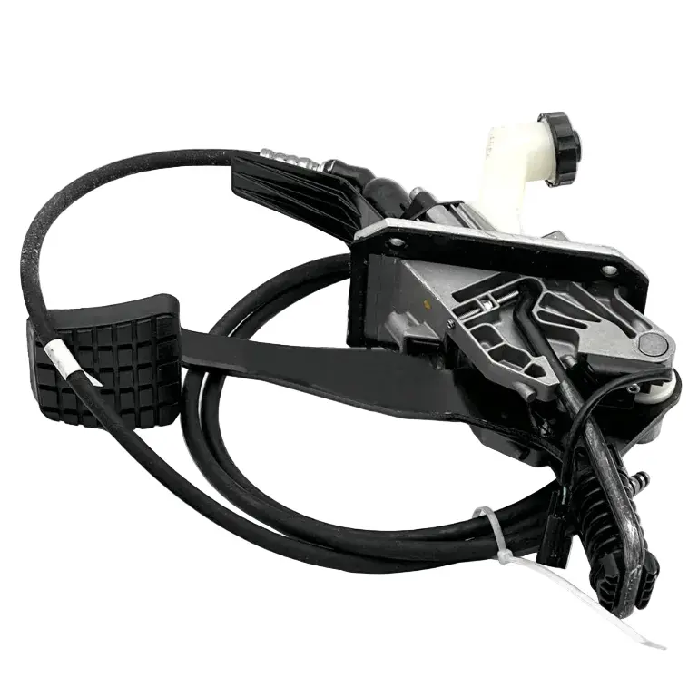 A02-14045-003 Genuine Wabco Hydraulic Pedal Clutch 1