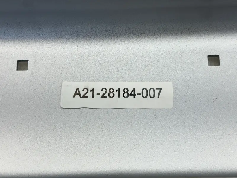 A21-28184-007 Genuine Freightliner Center Bumper Assembly 2