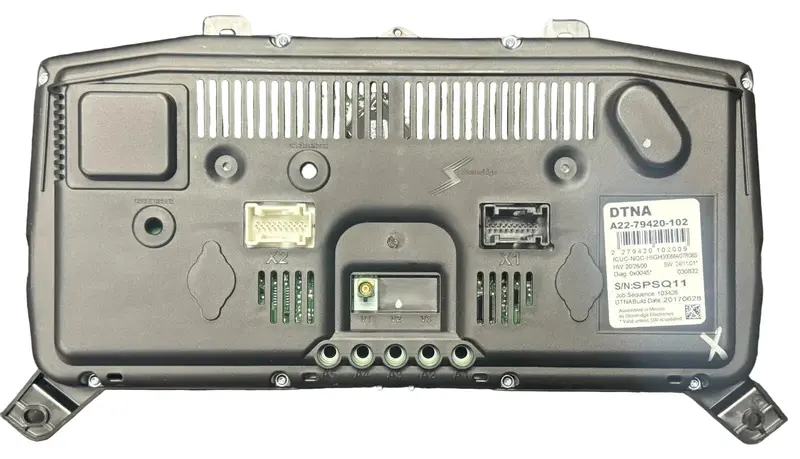 A22-79420-102 Genuine Freightliner Instrument Cluster 1