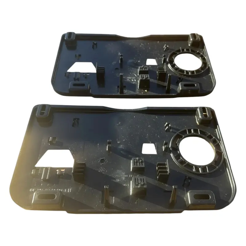 A2279363000 Genuine Freightliner Camera Bracket ,Windshield Brkt,Da For 1