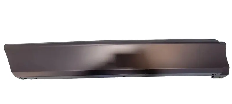 A331255200 Genuine Paccar Panel Under Step 1