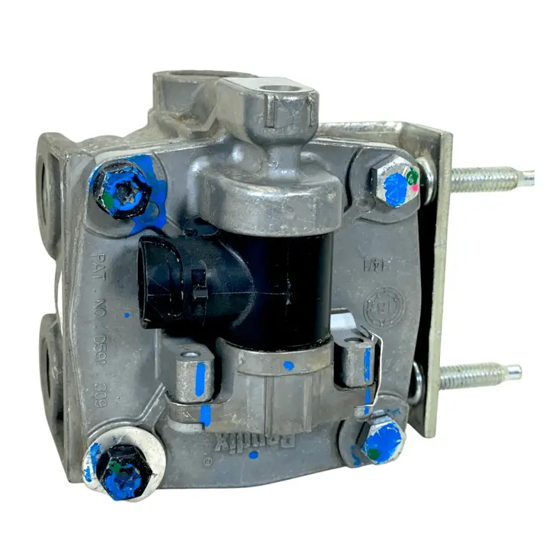 Bxk070958 Genuine Bendix Traction Valve 1