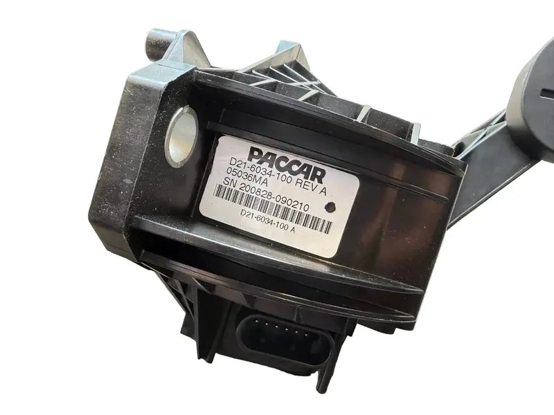D21-6034-100 Genuine Paccar Throttle Pedal Assembly 2