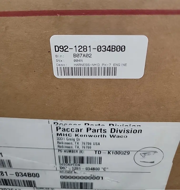 D92-1281-034B00 Genuine Paccar Engine Harness 2