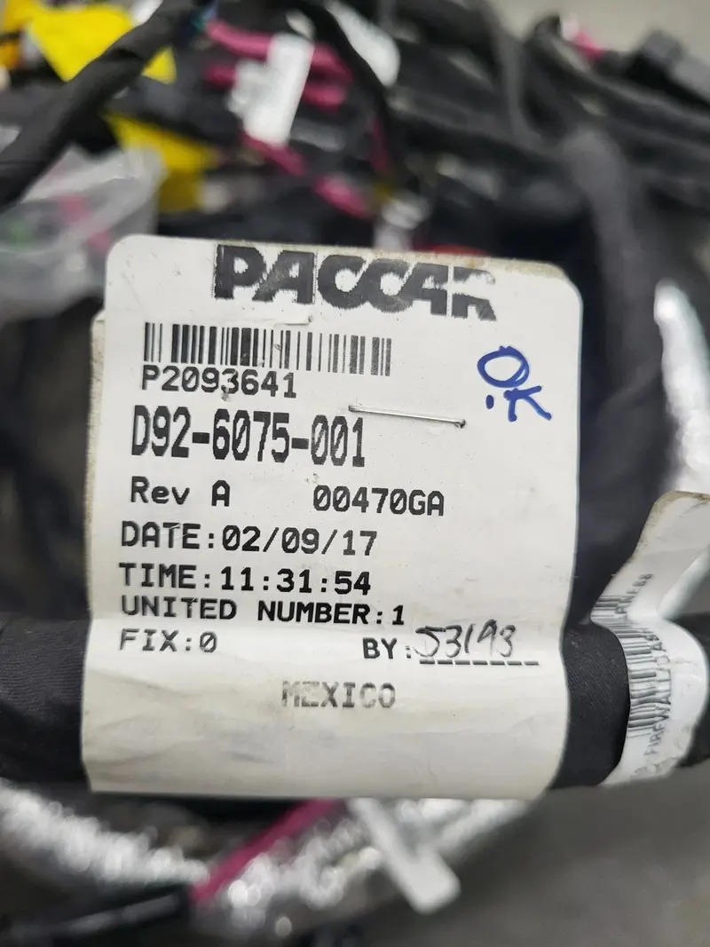 D926075001 Paccar Harness-Engine 2