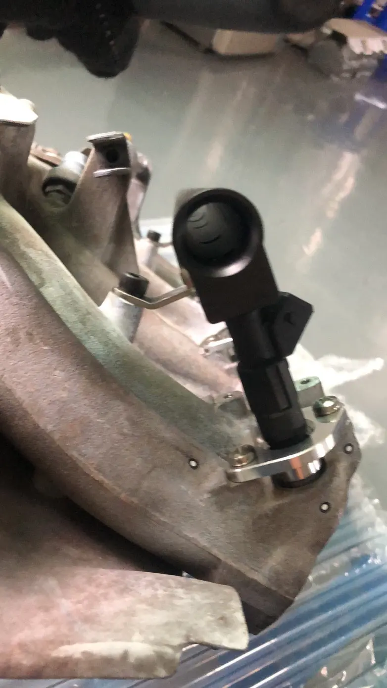 Datsun 280Z 280Zx L-Series Fuel Rail 47