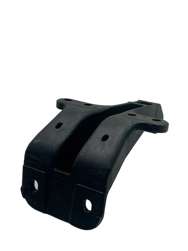 R18-65369-000 Genuine Freightliner Front Sleeper Mounting Bracket 2