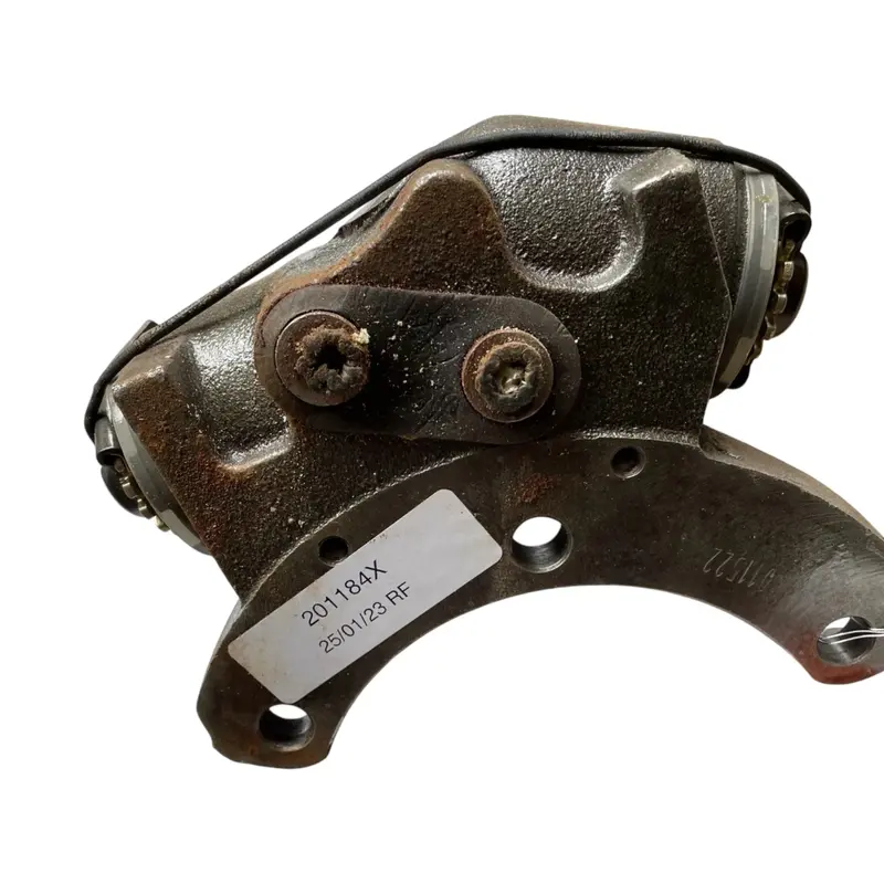 S475101390 Genuine Meritor Right Side Wheel Cylinder 1